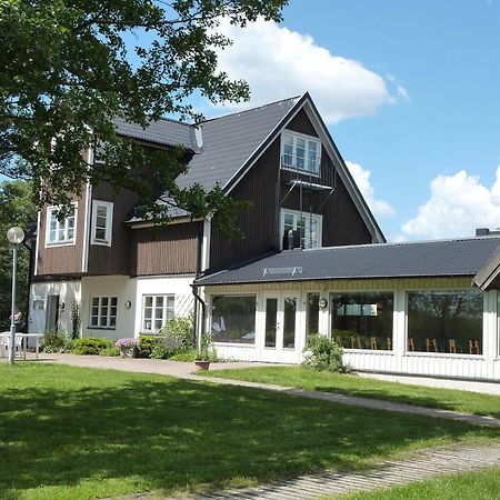 Hotell Sjoevillan Upplands-Väsby Eksteriør bilde