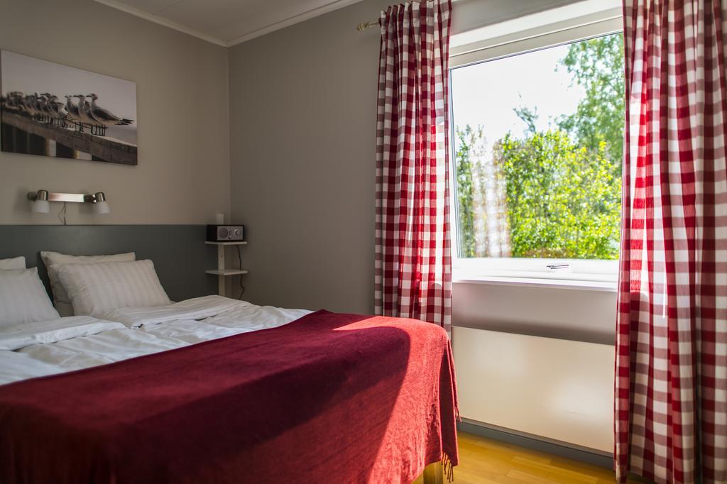 Hotell Sjoevillan Upplands-Väsby Eksteriør bilde