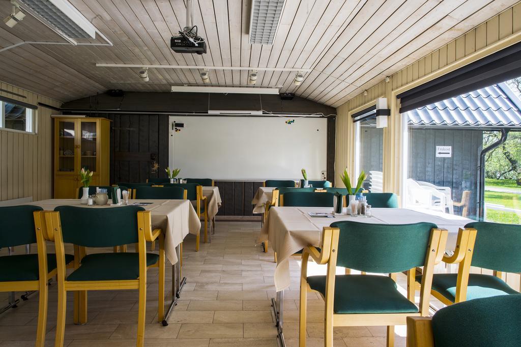 Hotell Sjoevillan Upplands-Väsby Eksteriør bilde