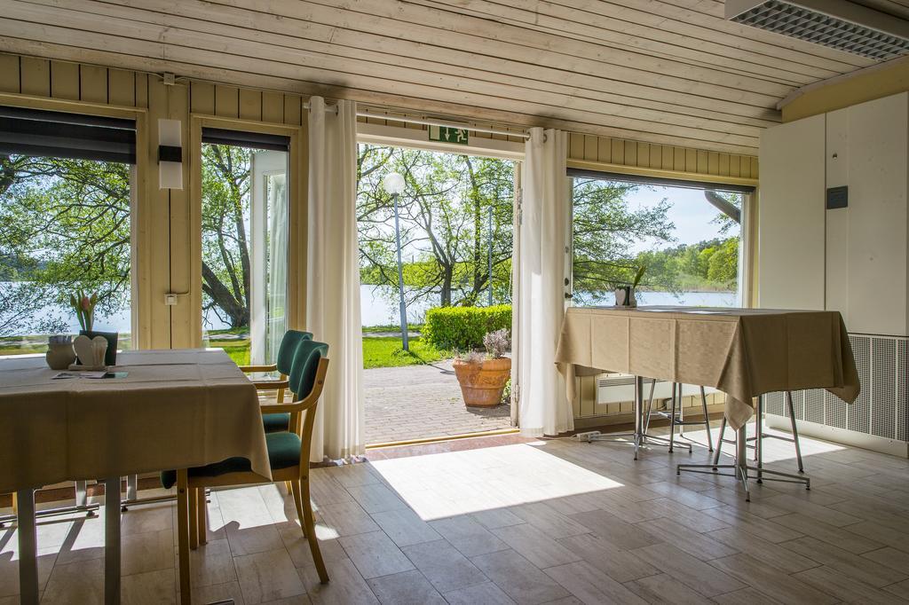 Hotell Sjoevillan Upplands-Väsby Eksteriør bilde