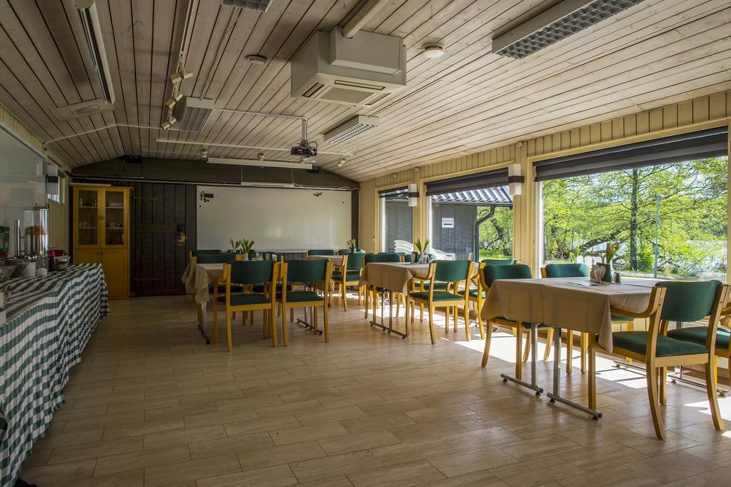 Hotell Sjoevillan Upplands-Väsby Eksteriør bilde