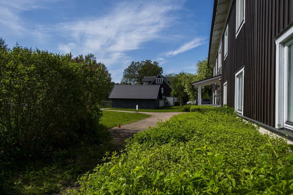 Hotell Sjoevillan Upplands-Väsby Eksteriør bilde