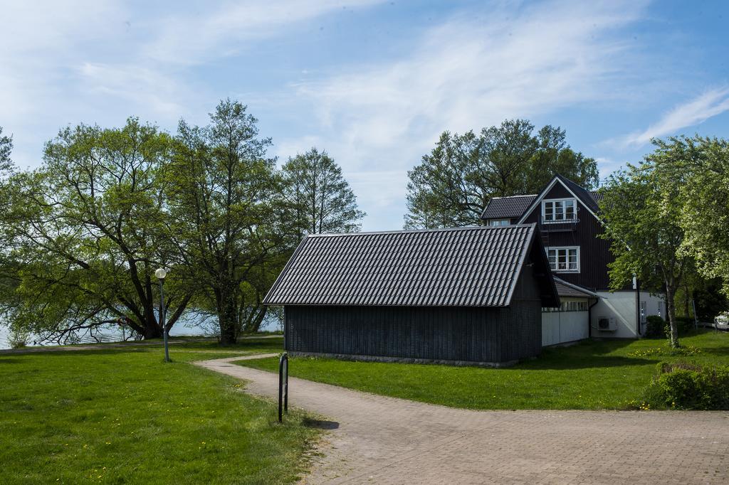 Hotell Sjoevillan Upplands-Väsby Eksteriør bilde